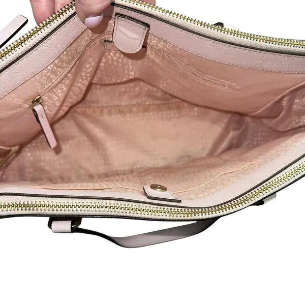 Excellent Condition Kate Spade New York Leighann Laurel Way Blush Pink Tote Bag - Image 9