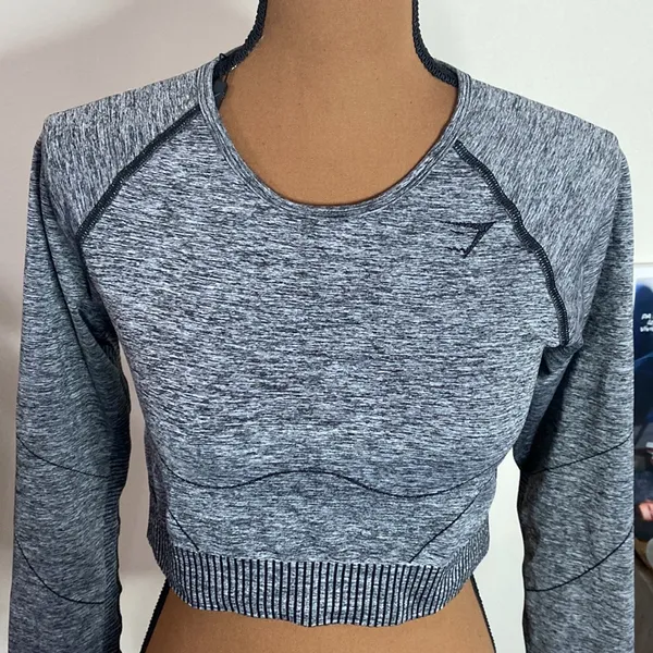 Gymshark hyper-amplify seamless long sleeve crop top in black marl size L - Image 6