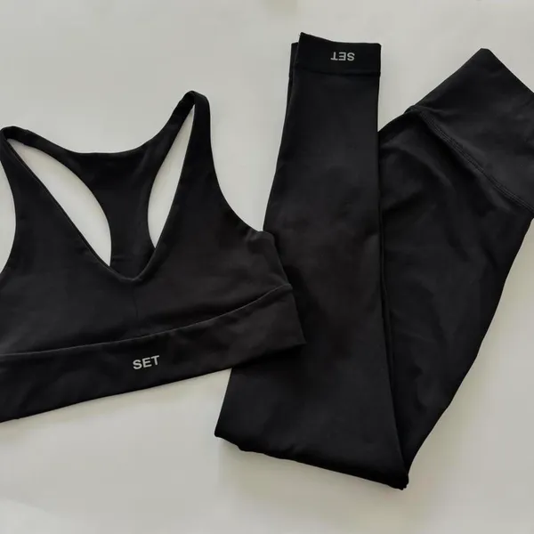 Set Active Black Luxform Two Piece Sports Bra and Legging Set - Image 3