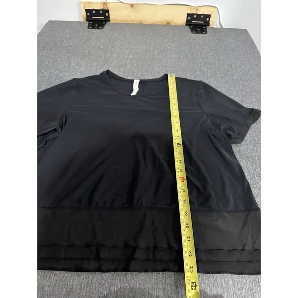 Lululemon Women Sole Training Short Sleeve Shirt Sheer With Ruffle Detail Sz 12 - Image 4
