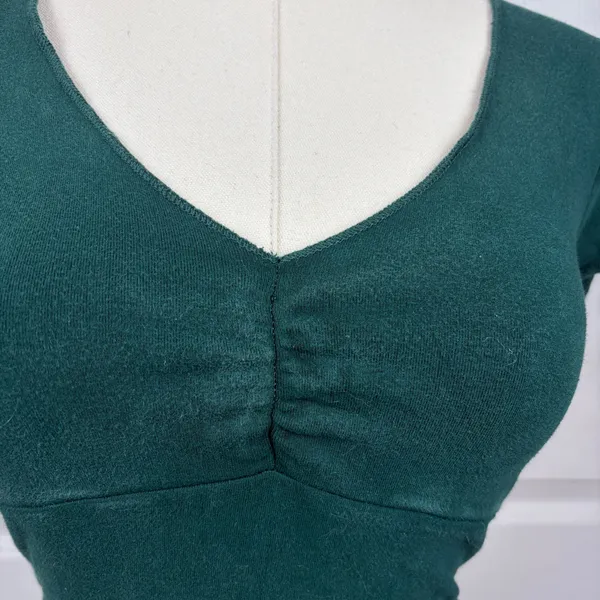 Dark green ruched short sleeve crop top Size XS - Image 2