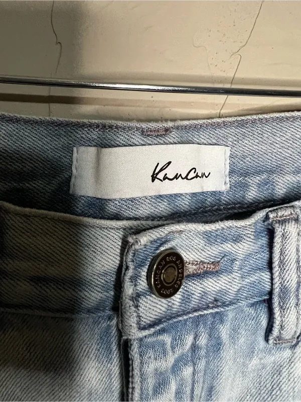 Kancan High Rise Button Fly Distressed Acid Wash Straight Leg Denim Jeans‎ - Image 5