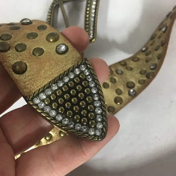 Vintage Arizona gold leather embellished belt - Image 3