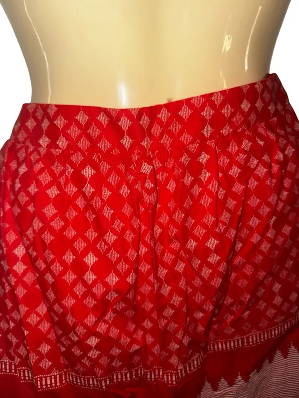 Old Navy Bohemian Patterned flowy Skirt - Image 3