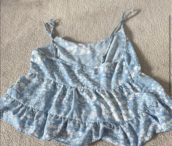 Altar'd State Blue and White Floral Top - Image 4