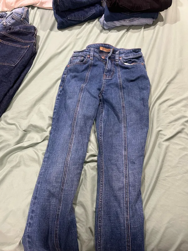Shyanne Bootcut Jeans - Image 2