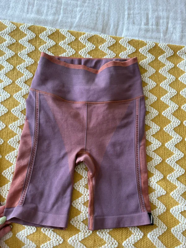 Athleta Allyson Felix Purple And Orange Biker Shorts - Image 4