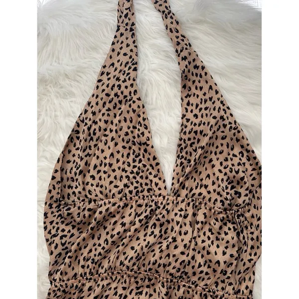 Cupshe Leopard Print Halter Romper Size Medium - Image 9