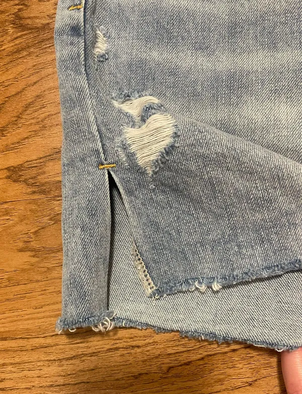 Jean Shorts Size M - Image 2