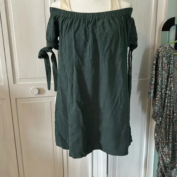 Lulu's Al Fresco Evenings Forest Green Off-the-Shoulder Dress Size M - Image 4