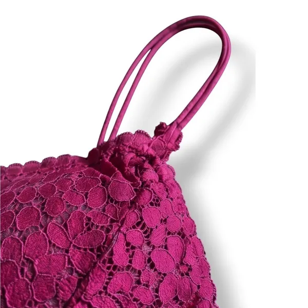 Maroon Floral Lace Bralette Crop Top Double Spaghetti Strap V-Neck Scalloped - Image 3