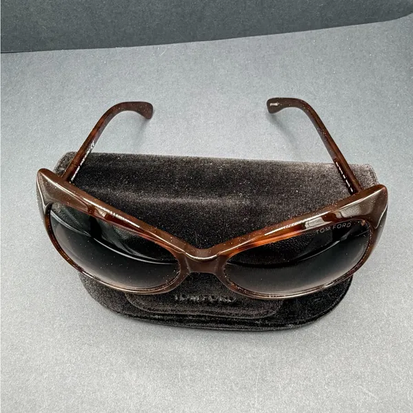 Tom Ford Nico Women's Sunglasses in Rich Brown - Image 2