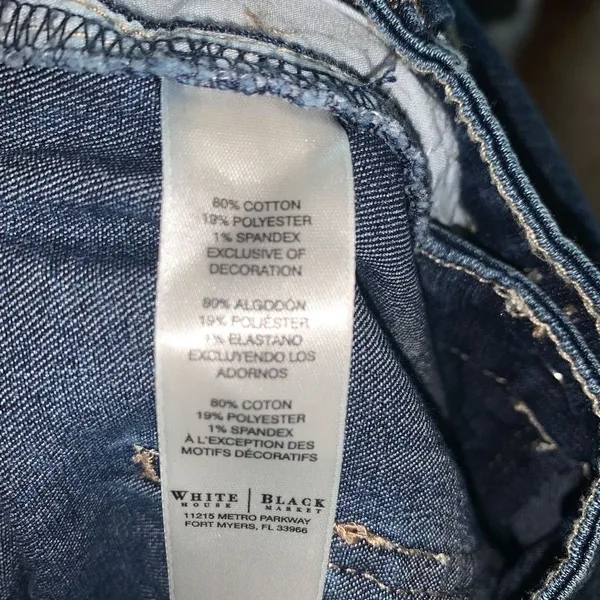 White House Black Market Blanc 4 cropped distressed jeans - Image 3