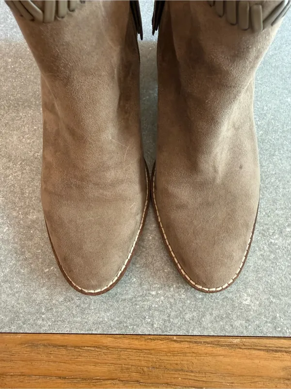 Dolce Vita Taupe Suede Ankle Booties Whipstitch Trim Block Heel Size 8 - Image 7