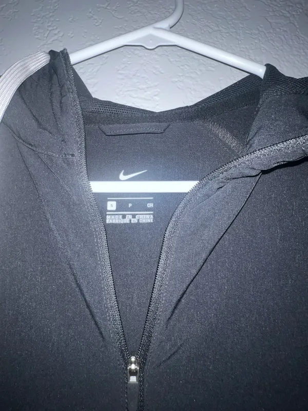 Nike Windbreaker Zip-Up - Image 3