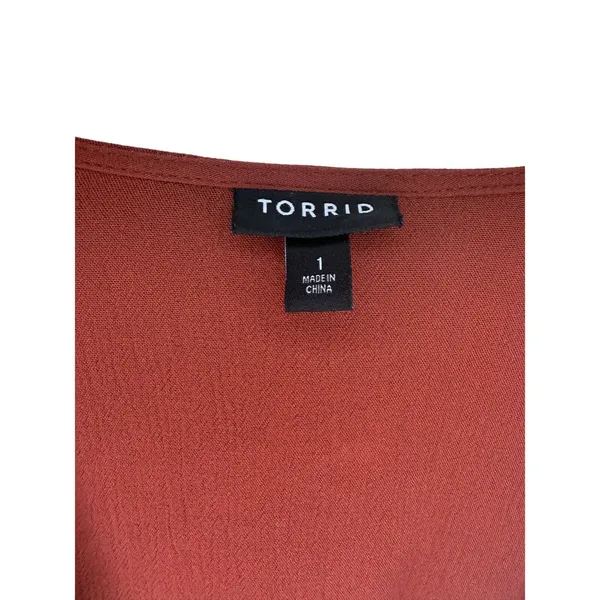 Torrid Crinkle Gauze Lace Inset Surplice Top Blouse Women’s Sz 1 1X/14-16 Red - Image 7