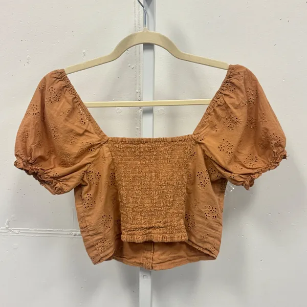 Love Tree Terracotta Rust Eyelet Button Front Smocked Crop‎ Top Blouse Medium - Image 2