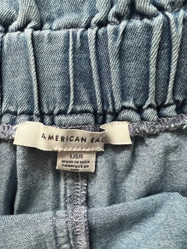 American Eagle Shorts - Image 4