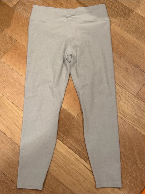 Vuori elevation Light‎ blue gray super soft Leggings front ruching est large - Image 2
