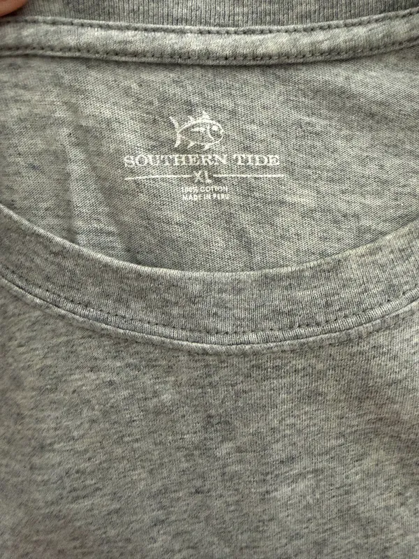 Southern Tide Men’s Gray Heather Fair Isle Holiday Skipjack Pocket T-Shirt - Image 6