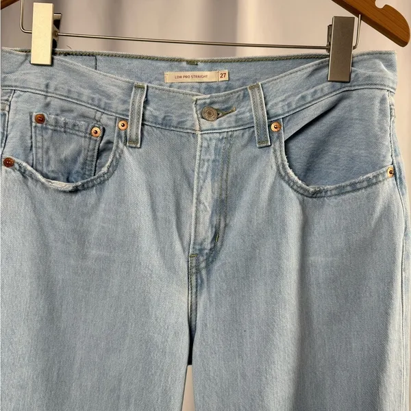 Levi’s Low‎ Pro Straight Jeans in Light Wash Size 27 - Image 5