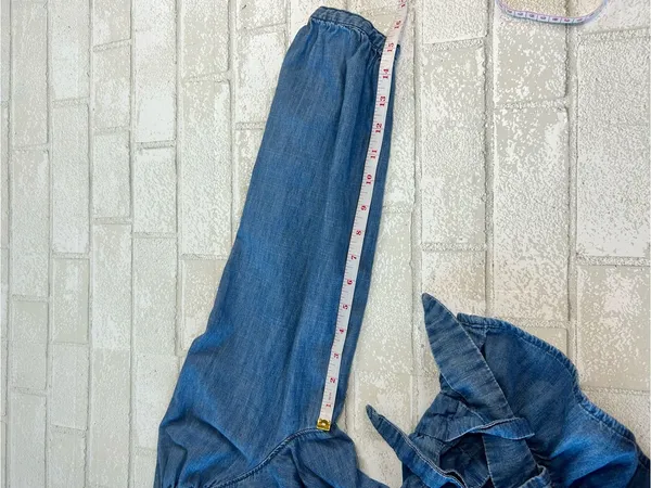 Madewell Blue Denim Wrap Peplum Blouse Size Medium Cottage Core - Image 8