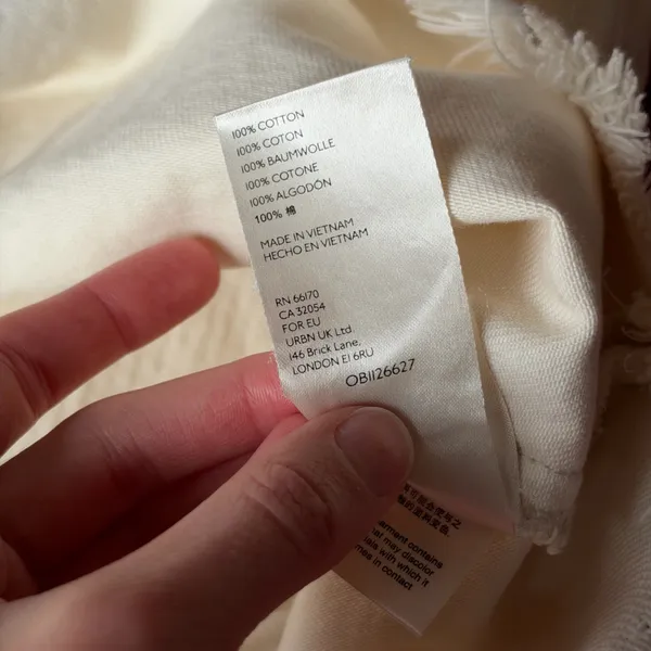 We The Free Twenty Nine Denim Skirt Size 29 Ivory White Frayed Raw Hem 100% Cotton - Image 5