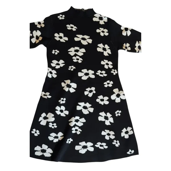 Scoop Black White Floral Knit Mock Neck Mini Sweater Dress SC2502152CM Womens M - Image 3