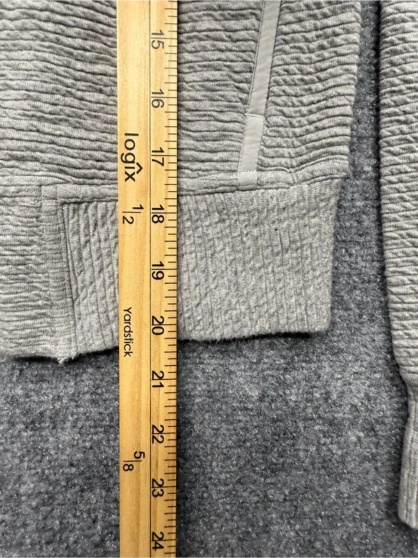 Lululemon Women Size 2 On Repeat Bomber textured full zip jacket - Image 3
