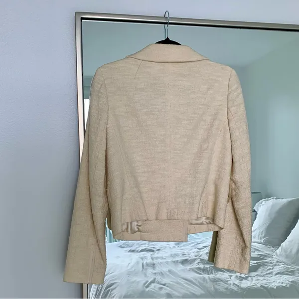Banana Republic Boxy Jacket Cream Size 4 - Image 3