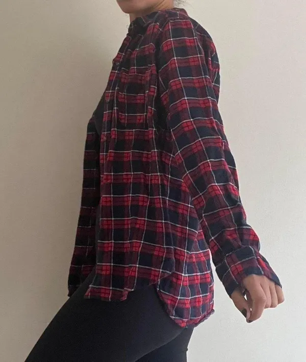 Hollister Red Flannel  Large - Image 3