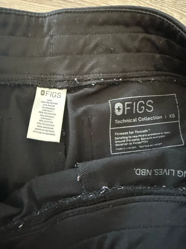 FIGS Scrub Pants - Image 3
