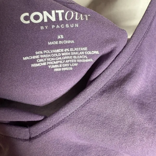 Contour by Pacsun cropped halter top - Image 4