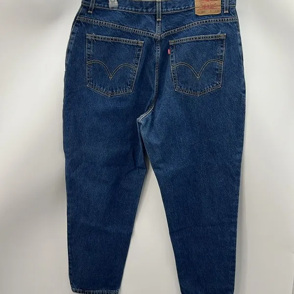 Levi’s women’s 550 relaxed fit tapered leg size 20 short retro look - Image 5