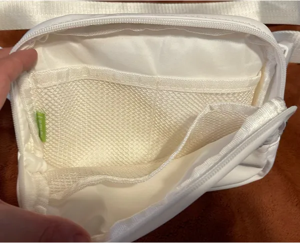 Belt Bag White - Image 2