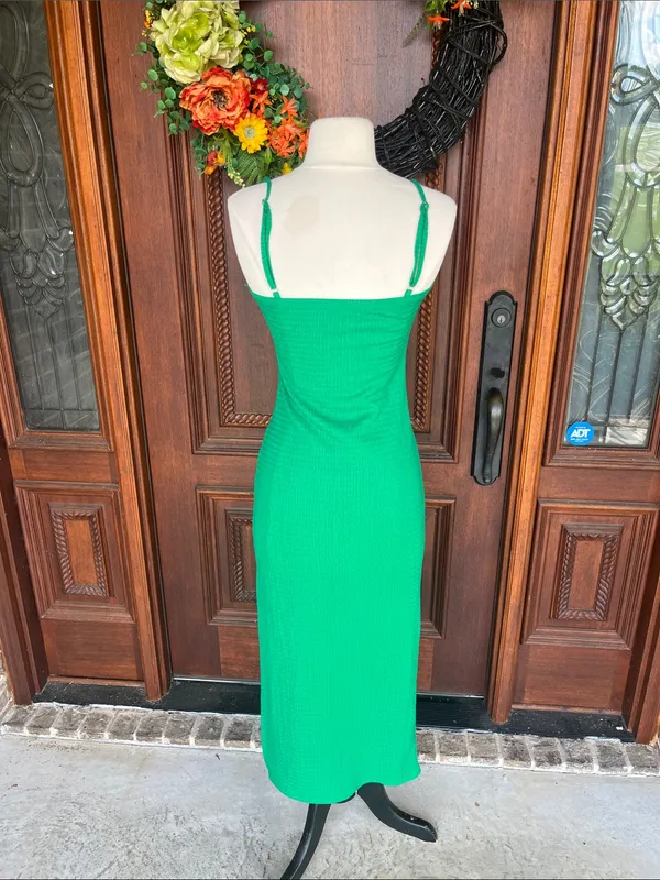 Green Cutout Maxi Dress with Spaghetti Straps - Image 7