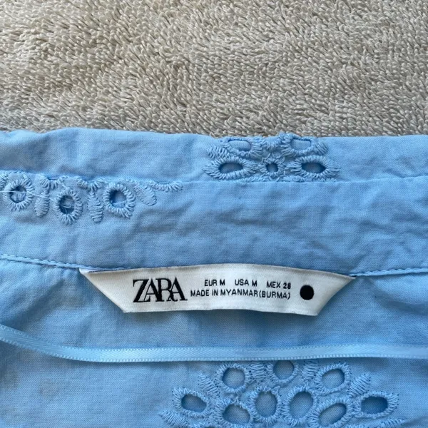 ZARA Blue Button-Up Shirt with Floral Eyelet - Image 5