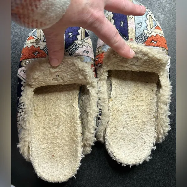 Free People Women's Size 7.5 Damon Cozy Mule Slipper India MSRP $128 - Image 5