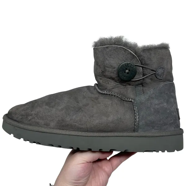 UGG Bailey Button Charcoal Grey Suede Boots Women’s Size 11 - Image 16