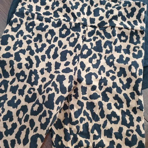 Wild Fable Athletic set size xs black tank by Athletic works and small biker shorts by wild - Image 2