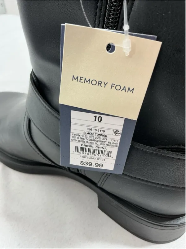 Womans New In Box Universal Thread Connor Ankle Boots Size 10 Black - Image 5