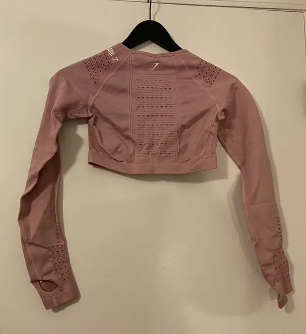 Gymshark Crop Long Seeve - Image 4