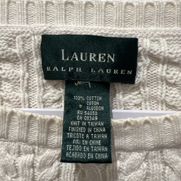 Lauren Ralph Lauren Sweater Cable Knit Quiet Luxury Preppy Cream measures size L - Image 2