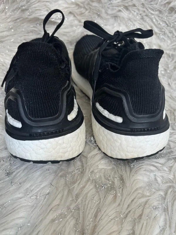 Adidas Ultraboost Black/White Women’s Knit Running Sneakers Size US 8.5 UK7 - Image 6