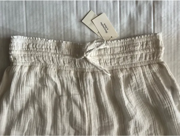 NWT Abercrombie and Fitch Beach Pants size L - Image 3