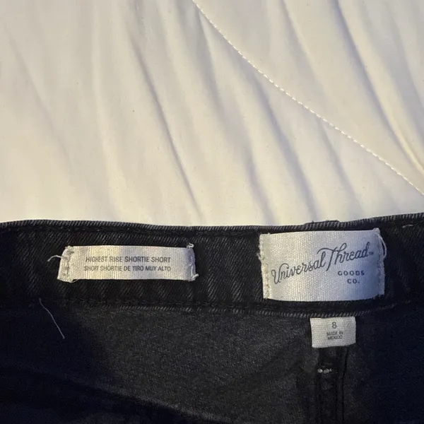 Universal Threads Black Denim Jean Shorts Frayed - Image 3