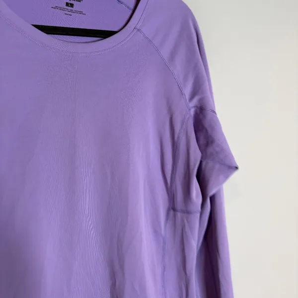 Patagonia purple base layer top - Image 2
