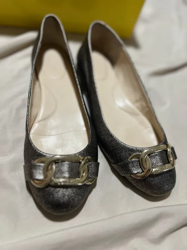 Calvin Klein flats - Image 2