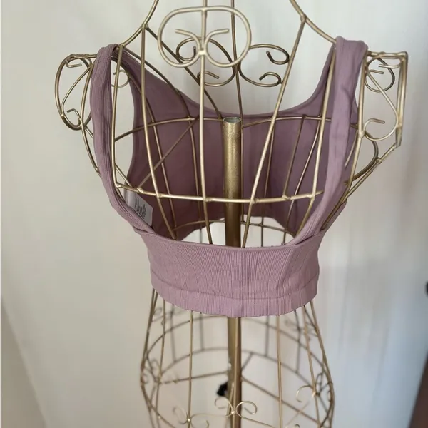 American Eagle Outfitters Ribbed Crop Tank Top Size M - Image 7
