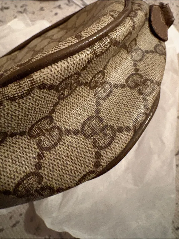 Preloved vintage GG Supreme clutch project has COA - Image 5